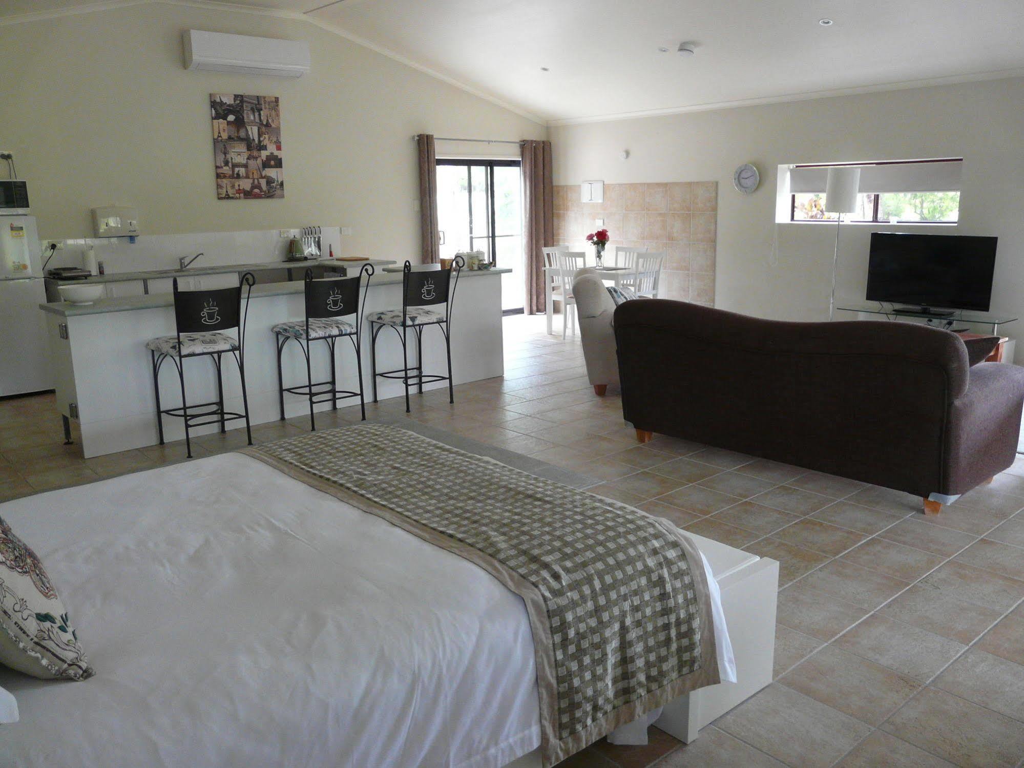 Granite Gardens Cottages & Lake Retreat Stanthorpe Eksteriør billede