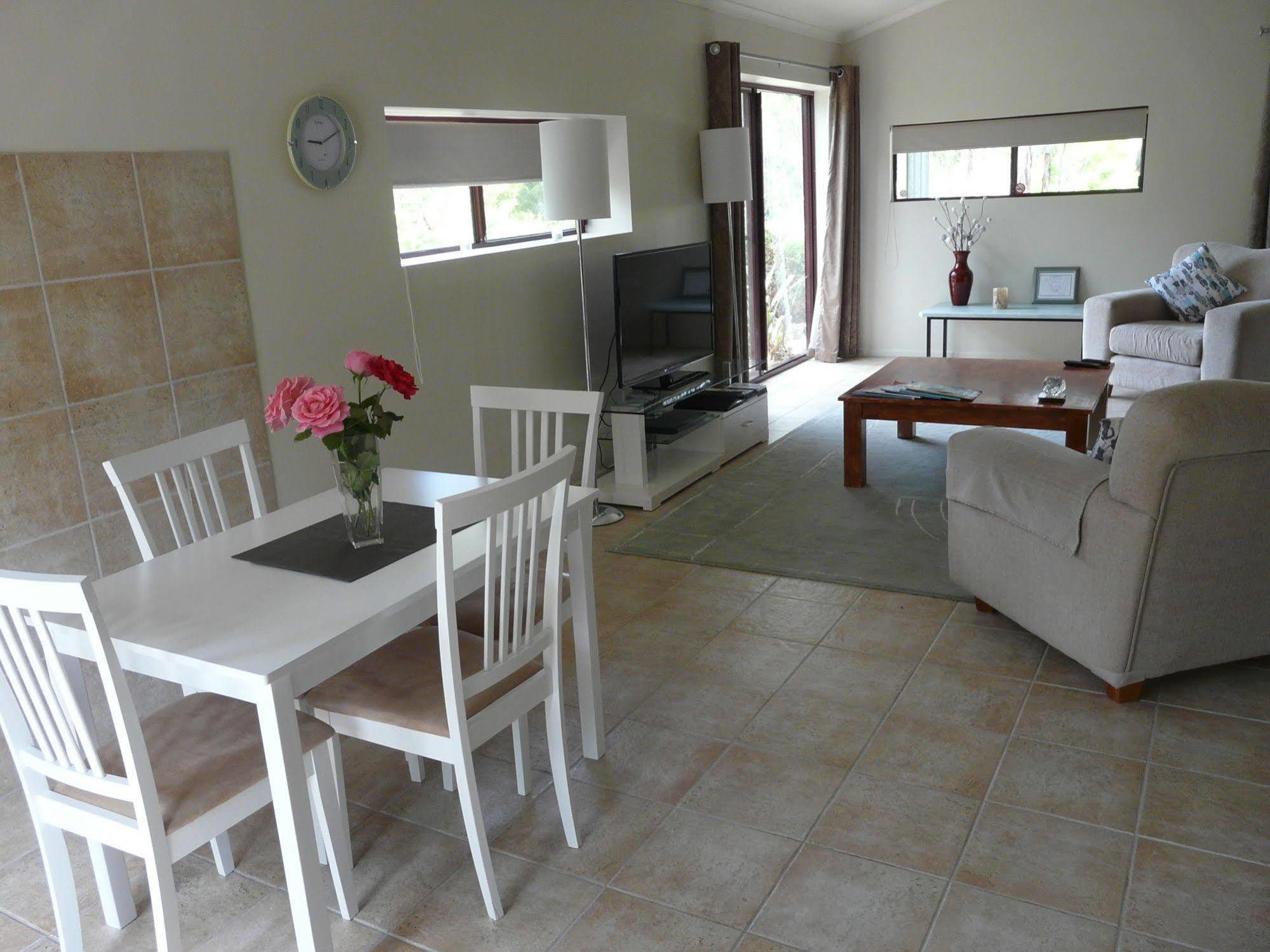 Granite Gardens Cottages & Lake Retreat Stanthorpe Eksteriør billede